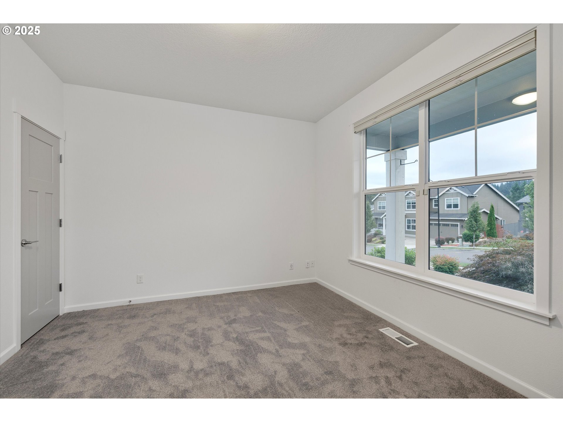 13087 SE GATEWAY DR