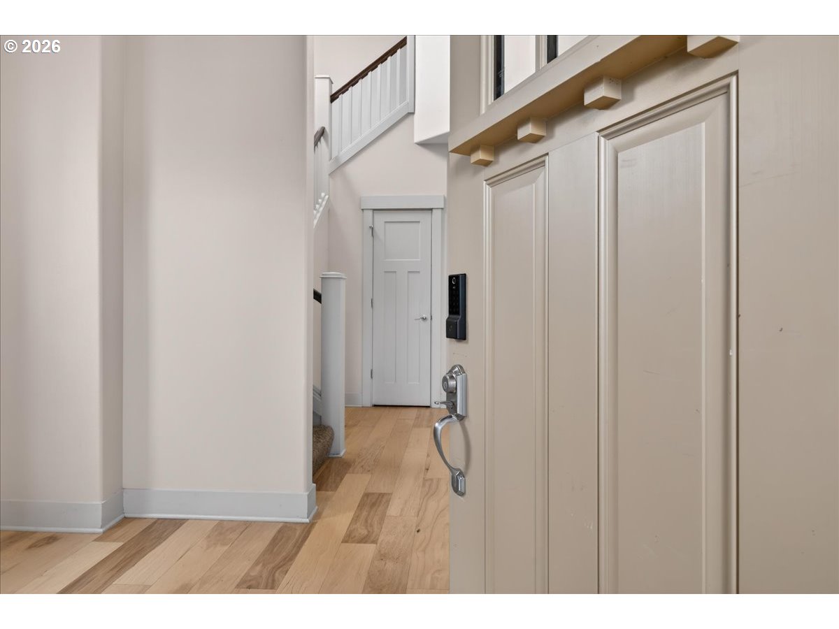 561 N DECLARATION DR