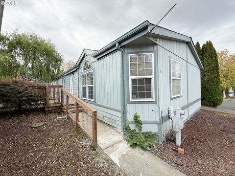 1282 E 3RD ST 37 Lafayette OR 97127