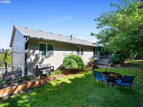 A home in Troutdale