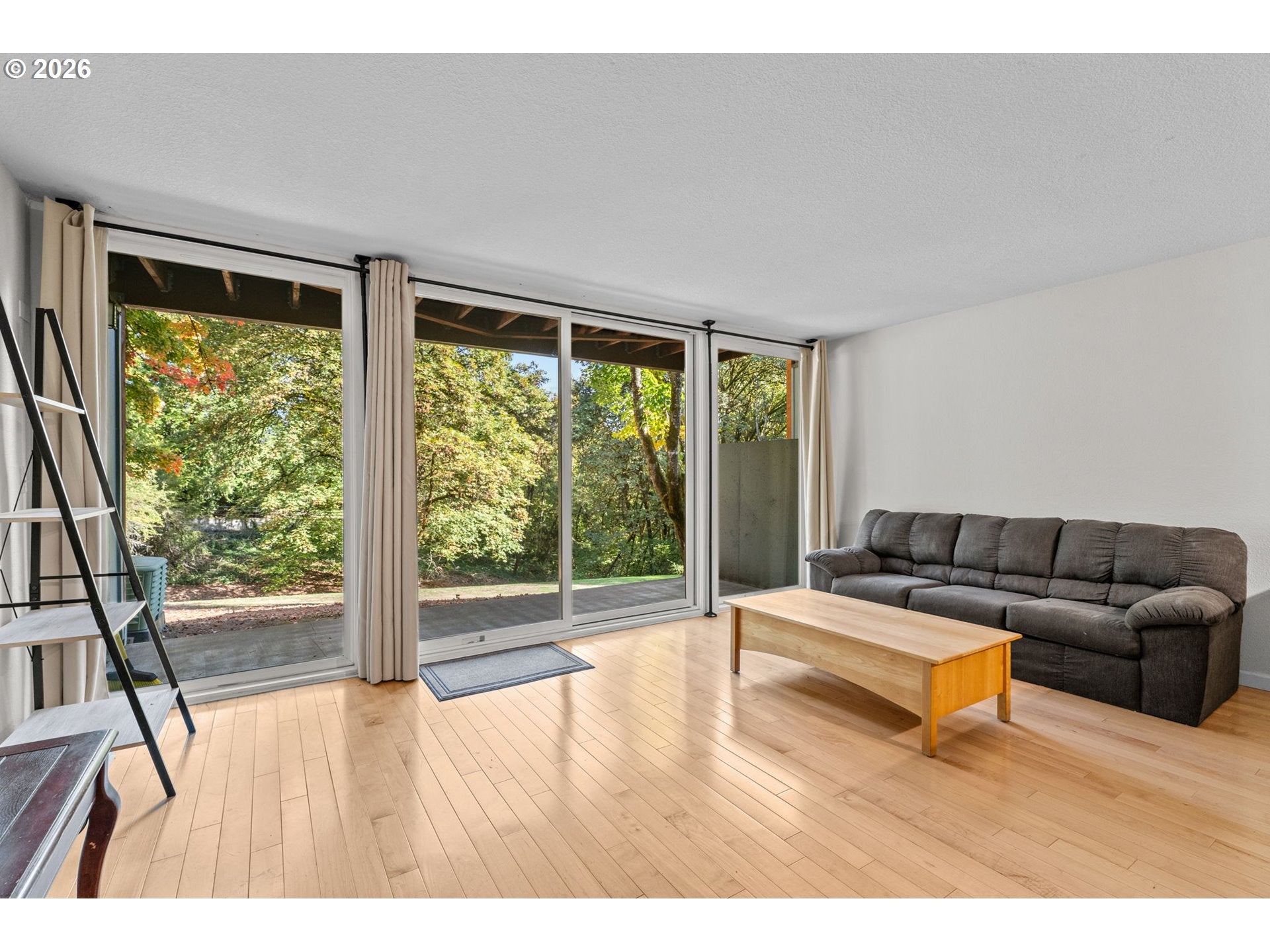100 KERR PKWY 6