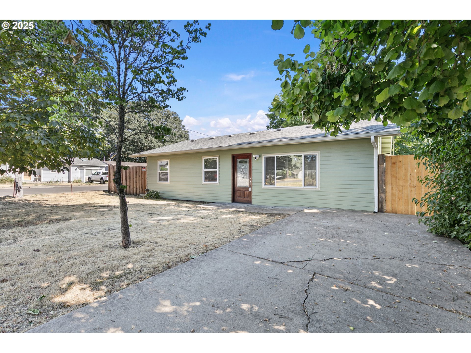 24938 MCCUTCHEON AVE