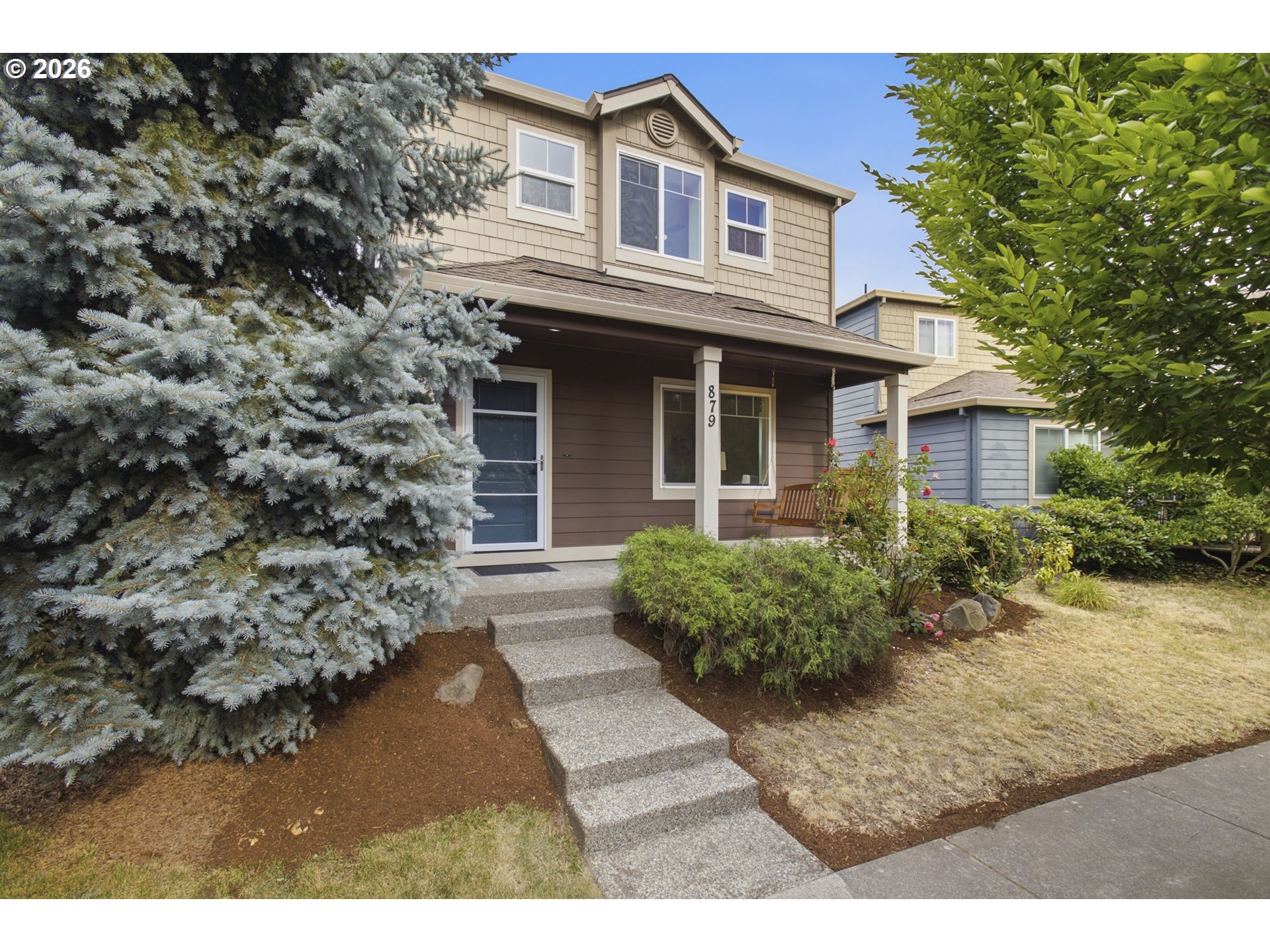 879 SW WINDROSE TER