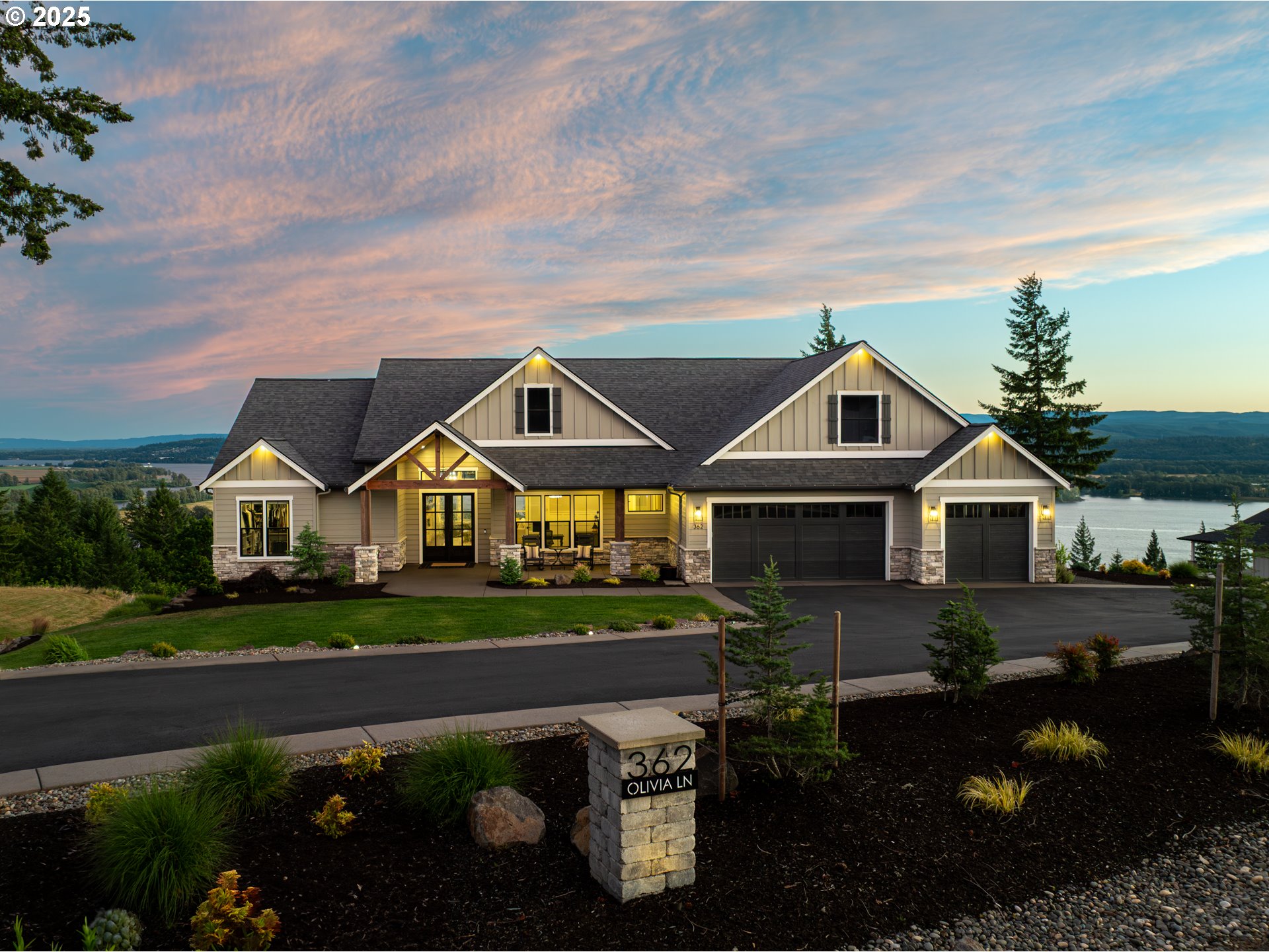 362 OLIVIA LN
