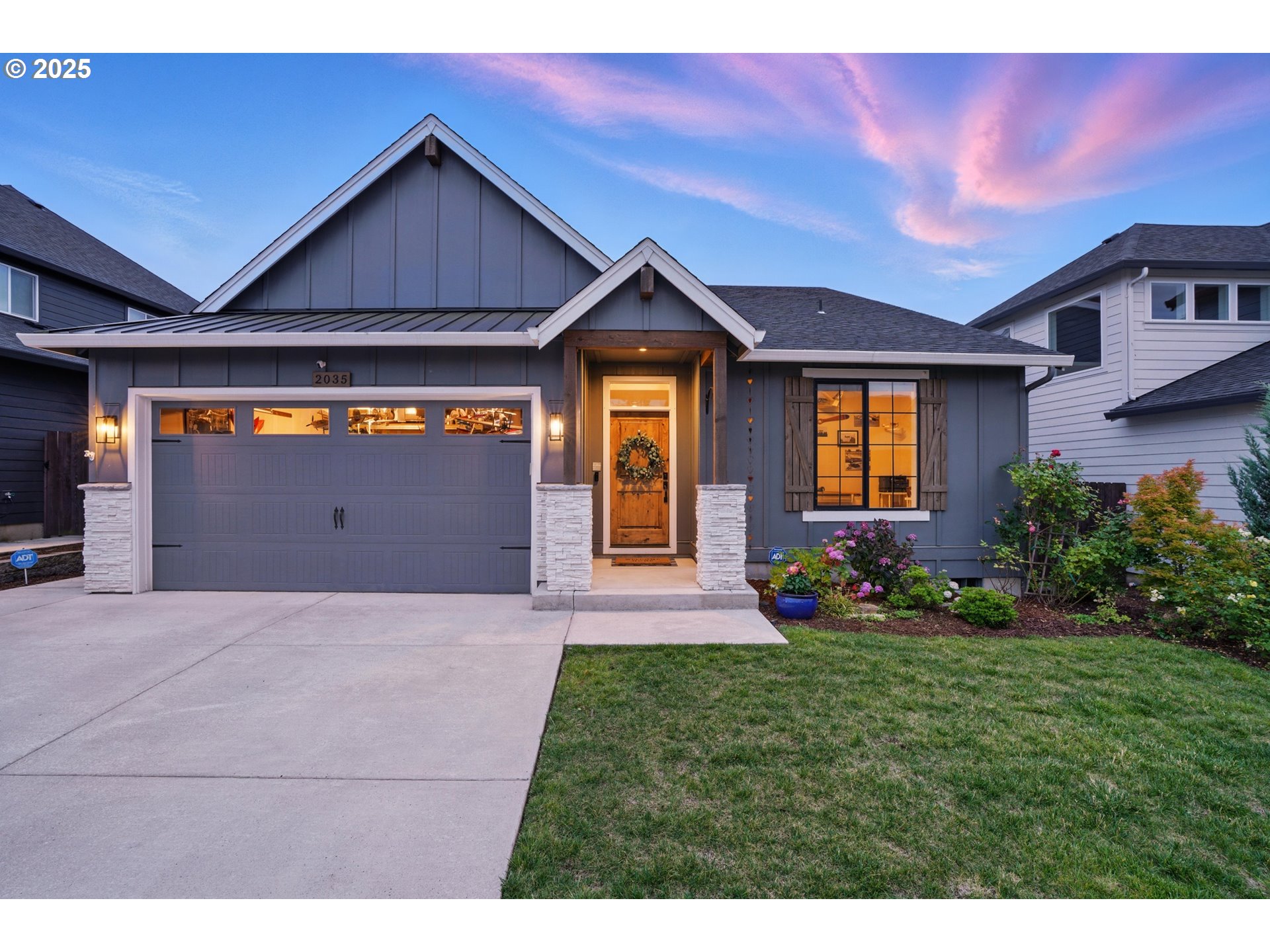 2035 N 3RD WAY