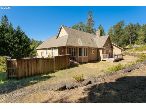 A home in Roseburg