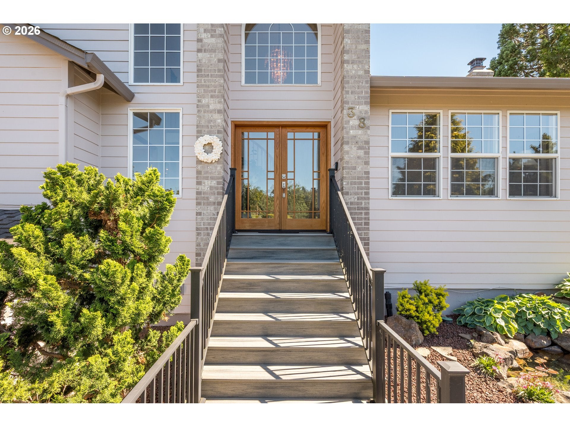 38 VIEW RIDGE CIR