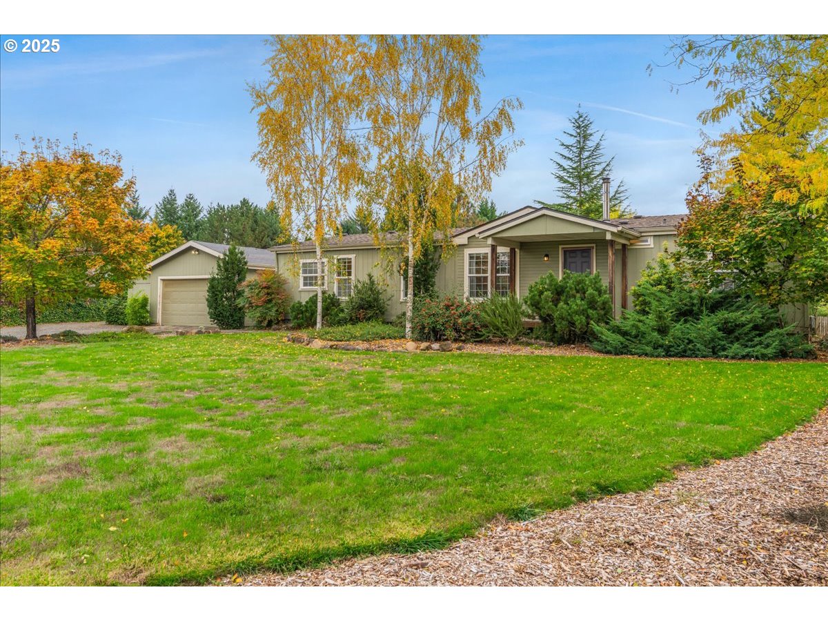 2080 NE CHEHALEM DR