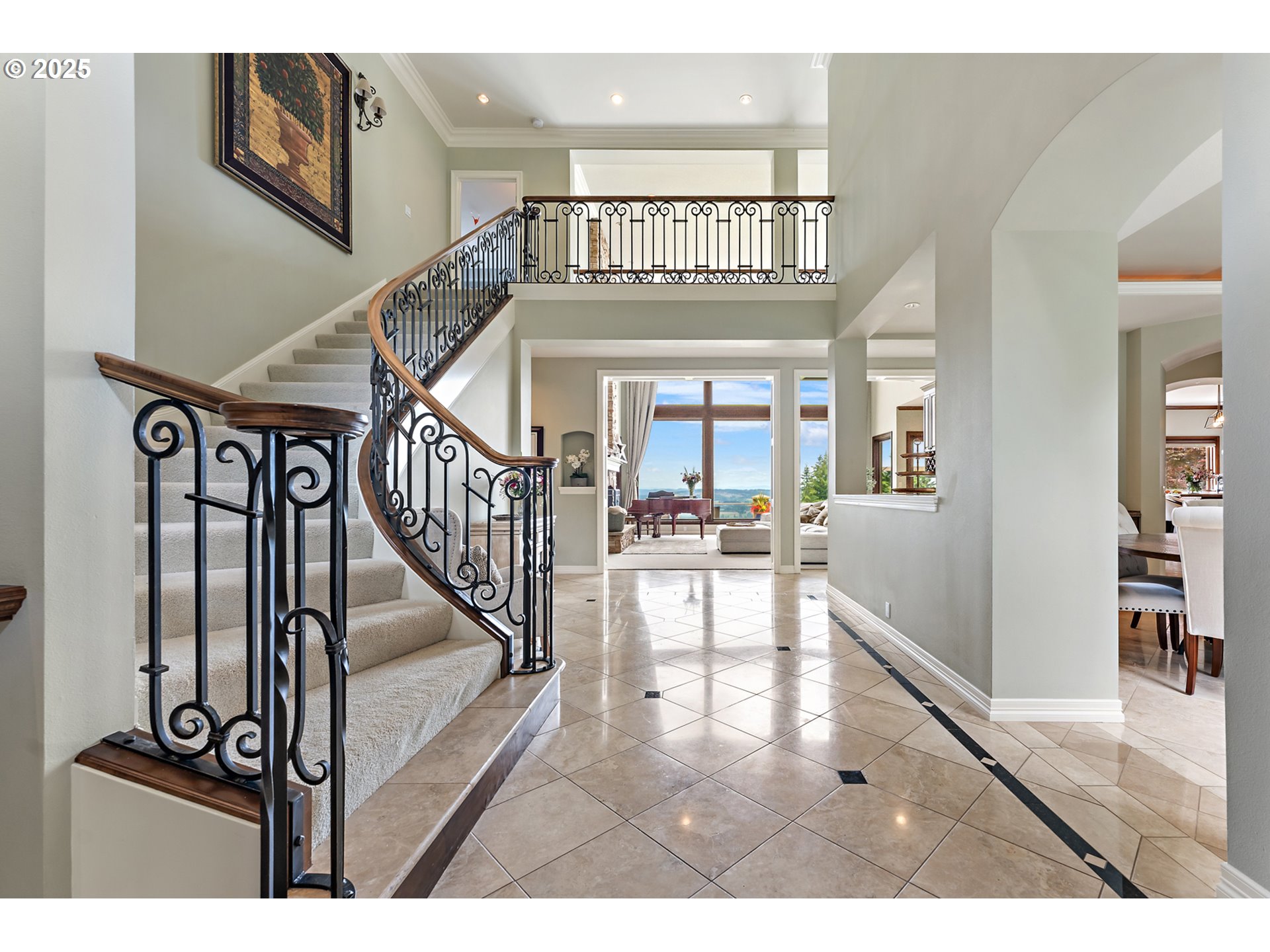 34160 SW Peaks View DR