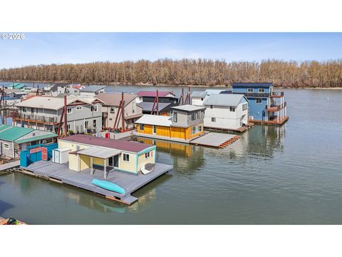 18989 NE Marine DR 32 Portland OR 97230