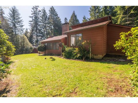 A home in Coos Bay