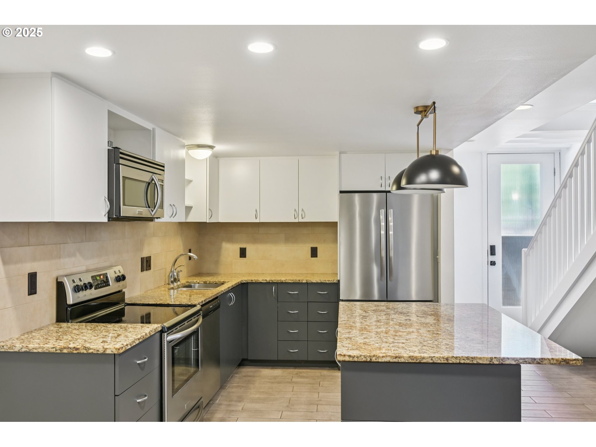 668 MCVEY AVE 83