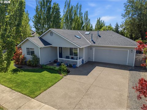 3001 N CENTER ST Newberg OR 97132