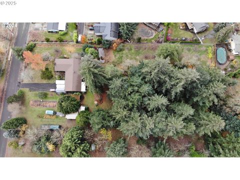 9479 SE HILLCREST RD Happy Valley OR 97086