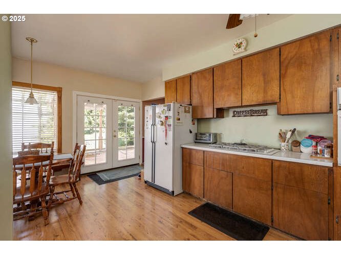 West Linn, Oregon 97068, United States, 3 Bedrooms Bedrooms, ,2 BathroomsBathrooms,Residential,Active,146229