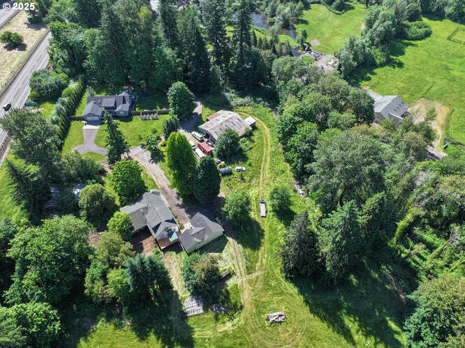 West Linn, Oregon 97068, United States, 3 Bedrooms Bedrooms, ,2 BathroomsBathrooms,Residential,Active,146229