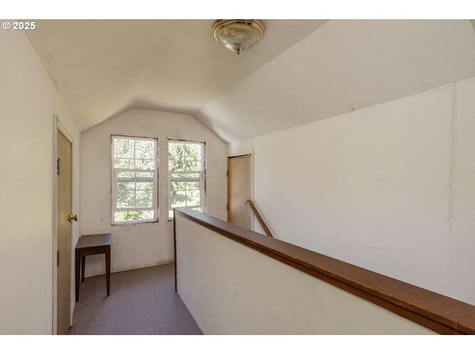 West Linn, Oregon 97068, United States, 3 Bedrooms Bedrooms, ,2 BathroomsBathrooms,Residential,Active,146229