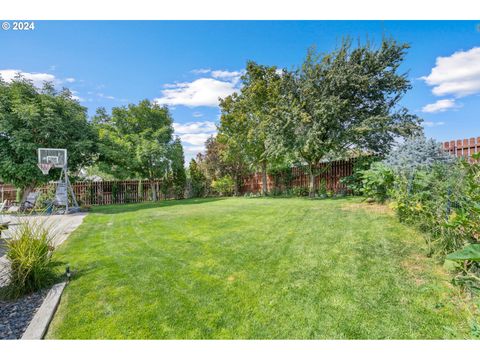 A home in Hermiston