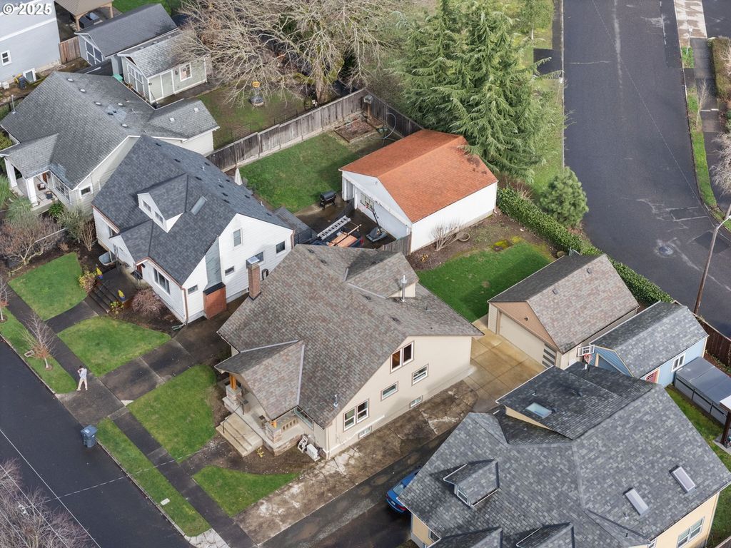 listing image 43