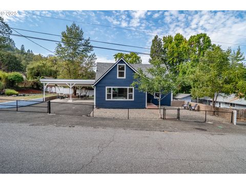 430 SE LELAND ST Roseburg OR 97470