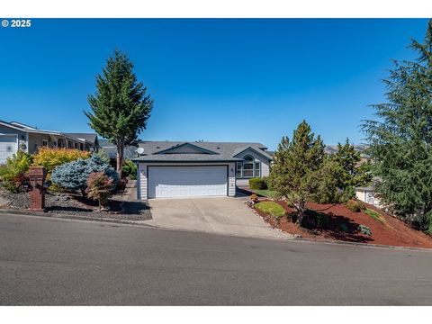 283 HIGHLAND VISTA LN Roseburg OR 97471