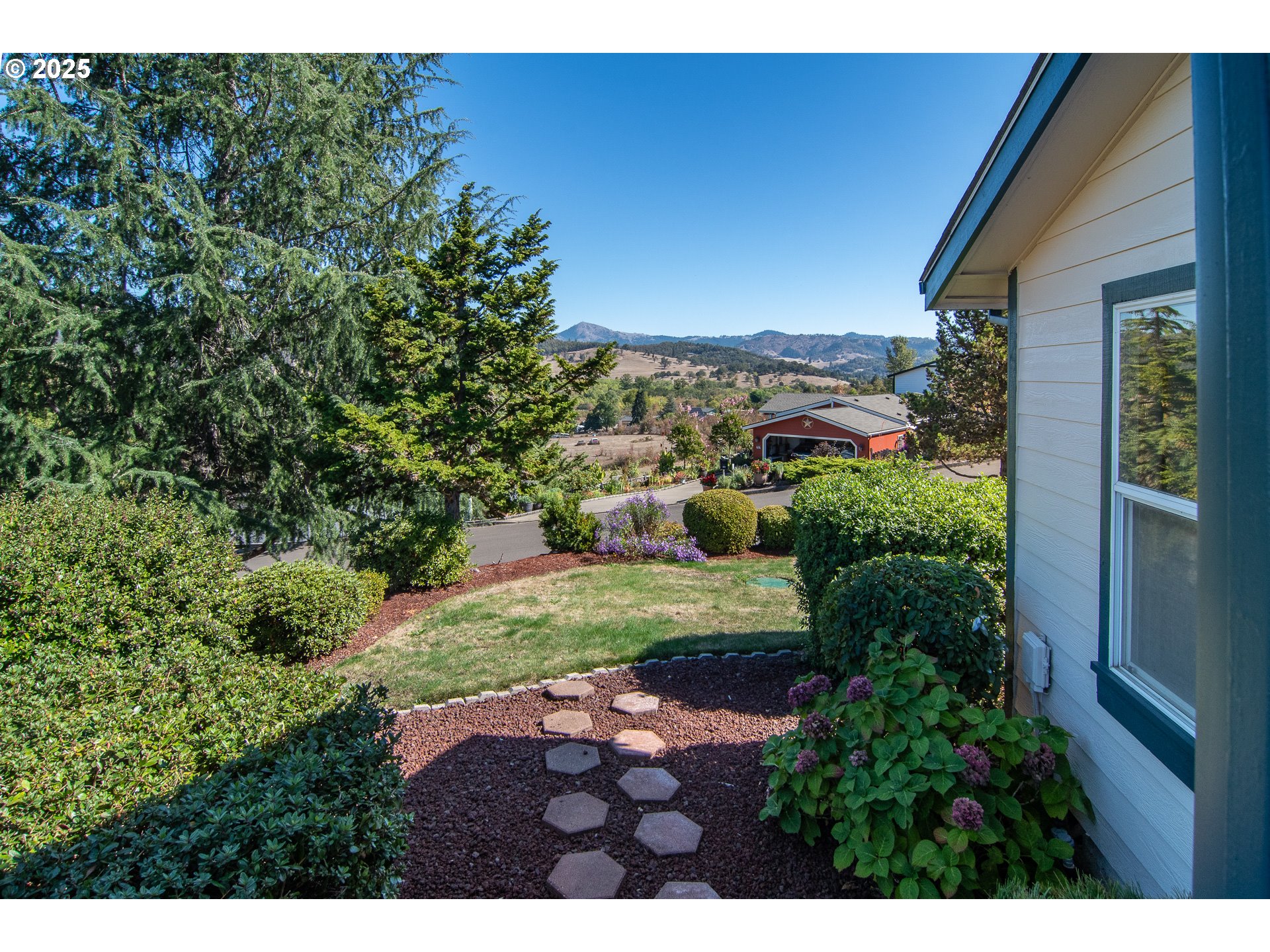 283 HIGHLAND VISTA LN
