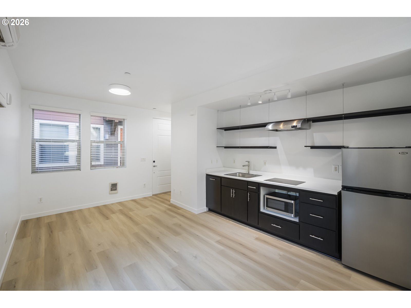 4315 SE DIVISION ST A