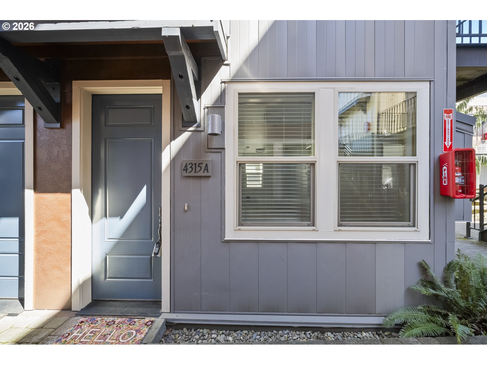 4315 SE DIVISION ST A