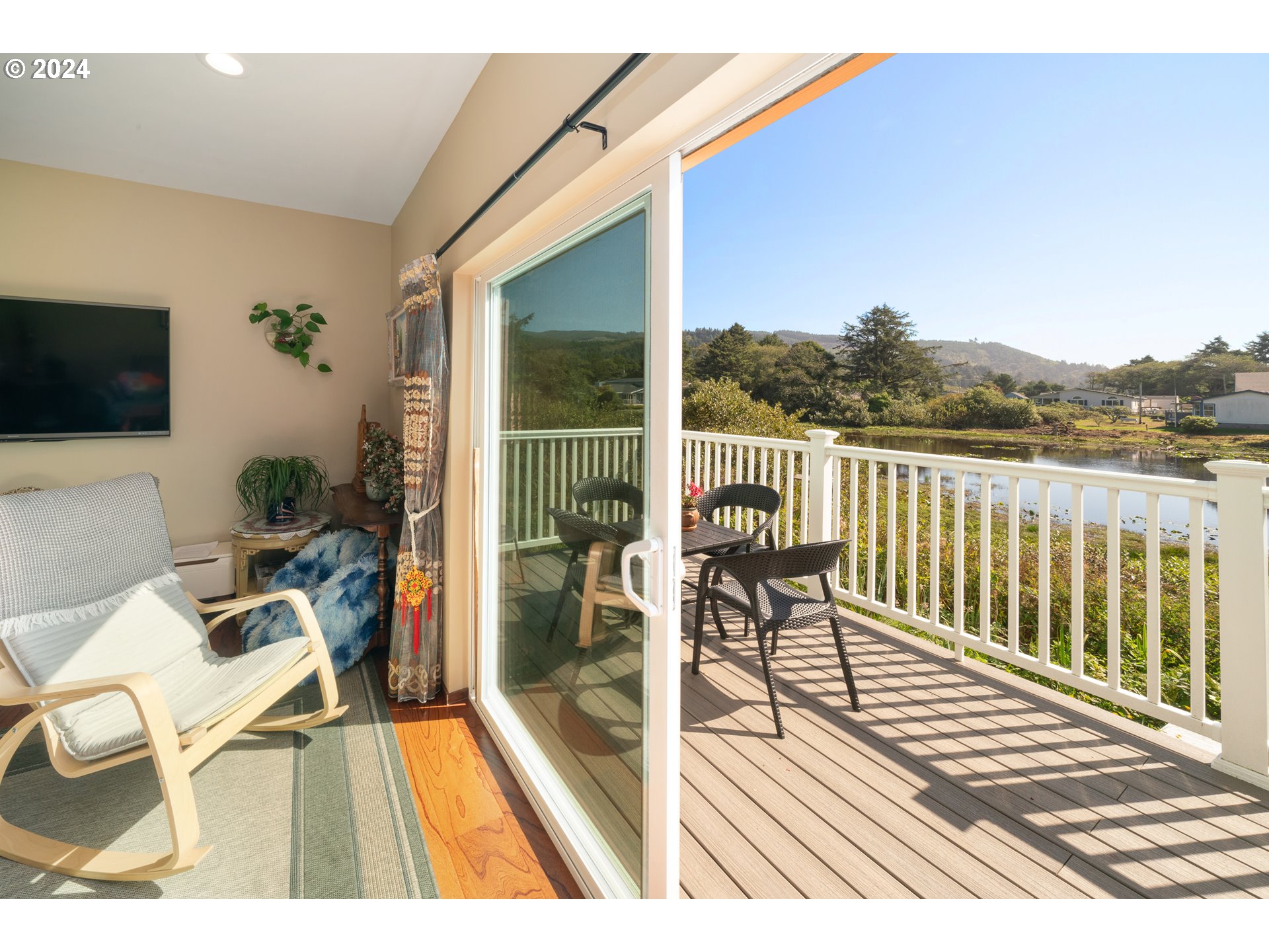 Rockaway Beach, Oregon 97136, United States, 6 Bedrooms Bedrooms, ,6 BathroomsBathrooms,Residential,Active,25928