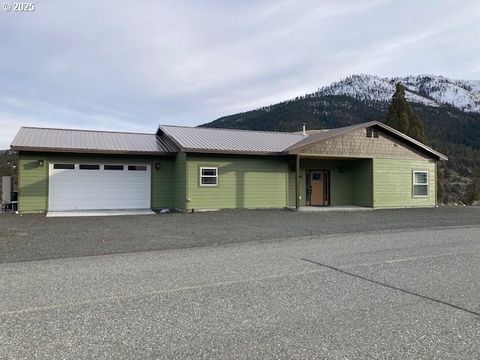 272 ELKVIEW DR Canyon City OR 97820
