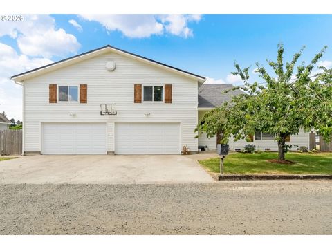 2395 88TH AVE NE Salem OR 97305