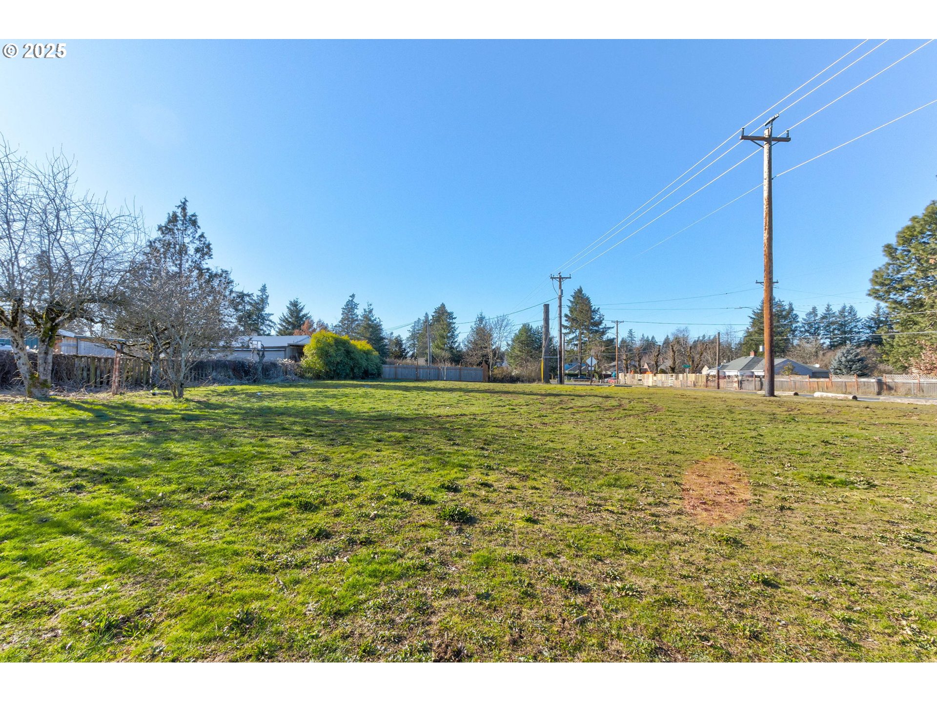 3311 SE 141ST (Next to) AVE N