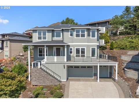 Photo of 3537 NW 18th Cir, Camas, WA 98607 (MLS # 722755304)