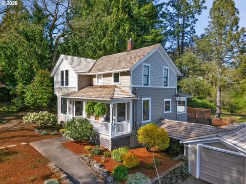 12300 SE MT SCOTT BLVD Happy Valley OR 97086