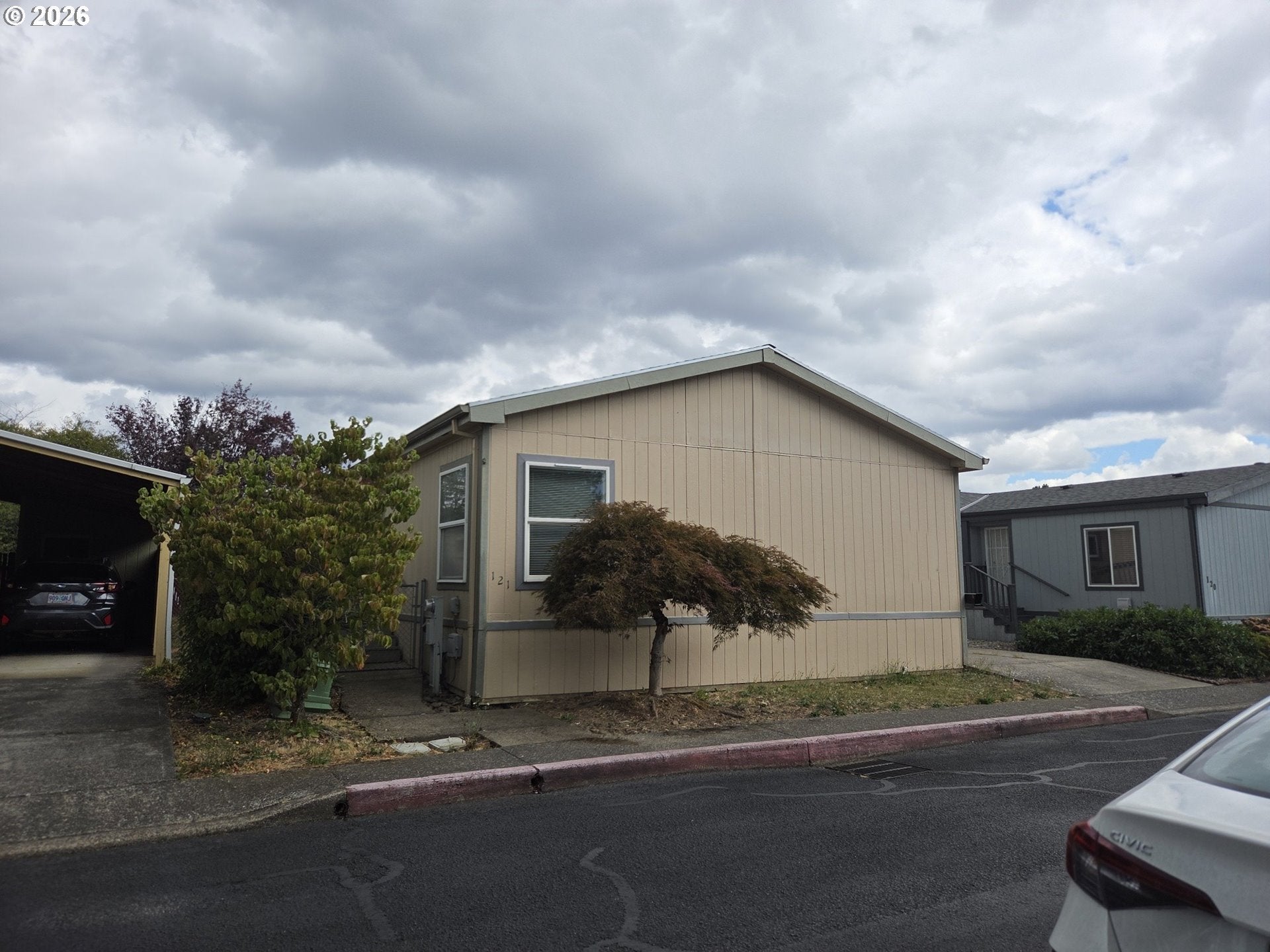 1949 SE PALMQUIST RD 121