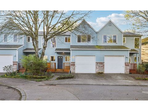 MLS: 702548428