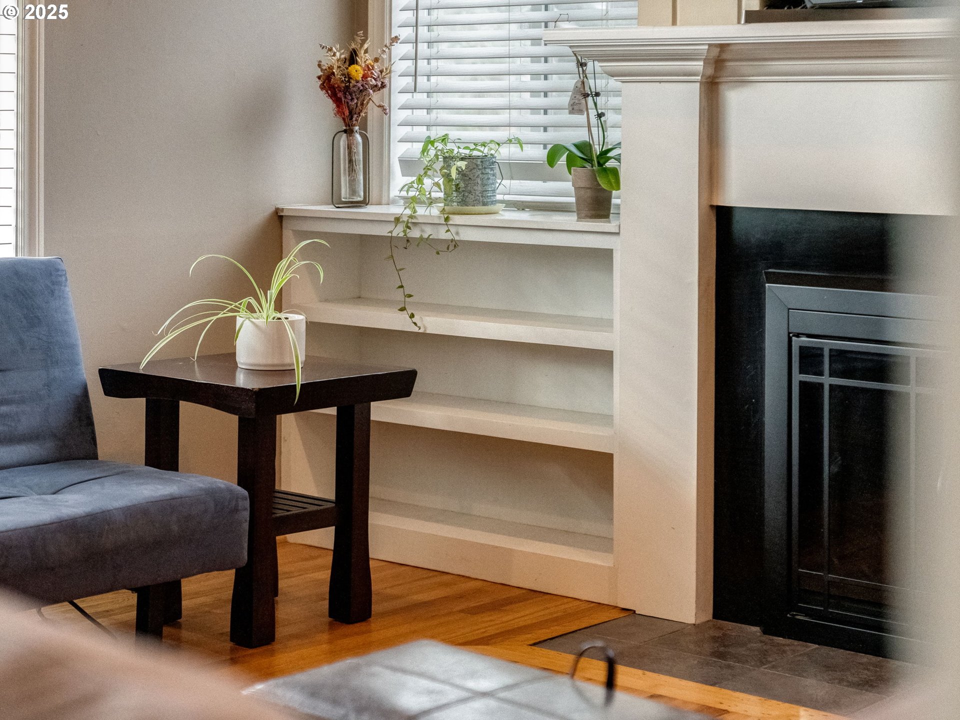 Portland, Oregon 97266, United States, 2 Bedrooms Bedrooms, ,1 BathroomBathrooms,Residential,Pending,79816