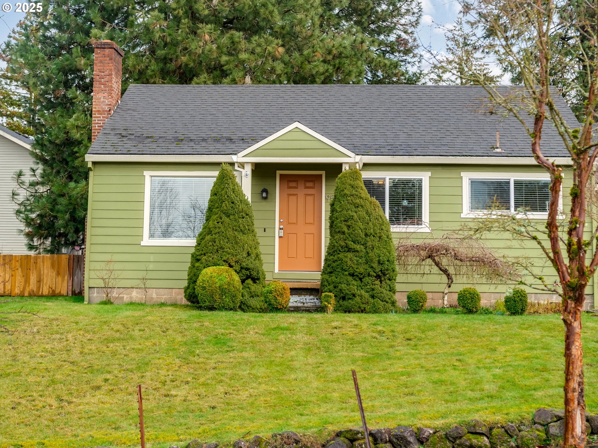 Portland, Oregon 97266, United States, 2 Bedrooms Bedrooms, ,1 BathroomBathrooms,Residential,Pending,79816