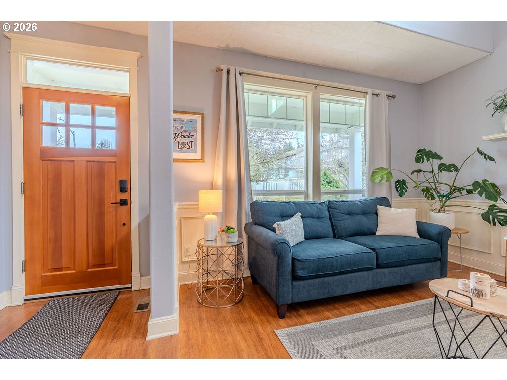 1861 NW WONDERVIEW AVE