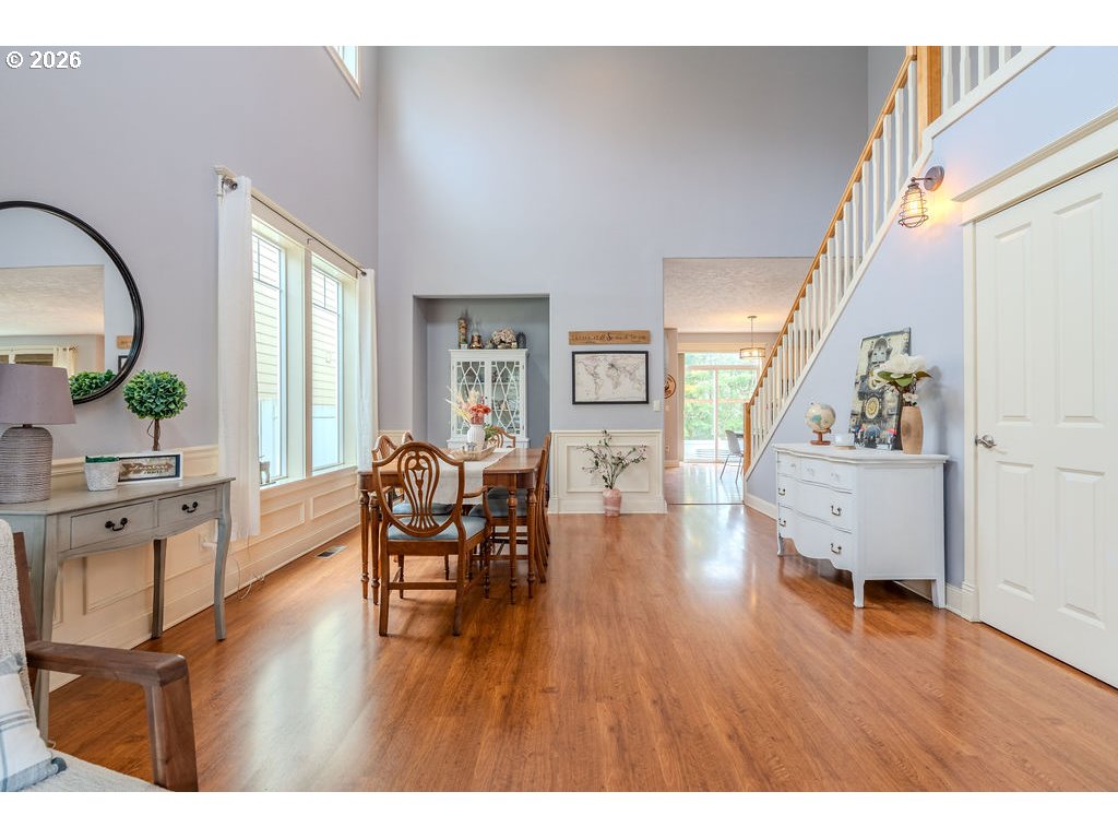 1861 NW WONDERVIEW AVE