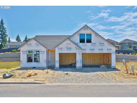 Photo of 3623 N 11th Cir, Ridgefield, WA 98642 (MLS # 472427659)