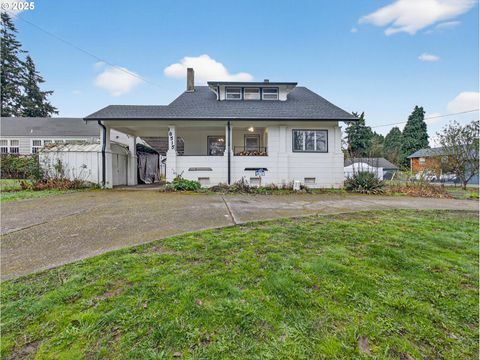 18515 SE RIVER RD Milwaukie OR 97267