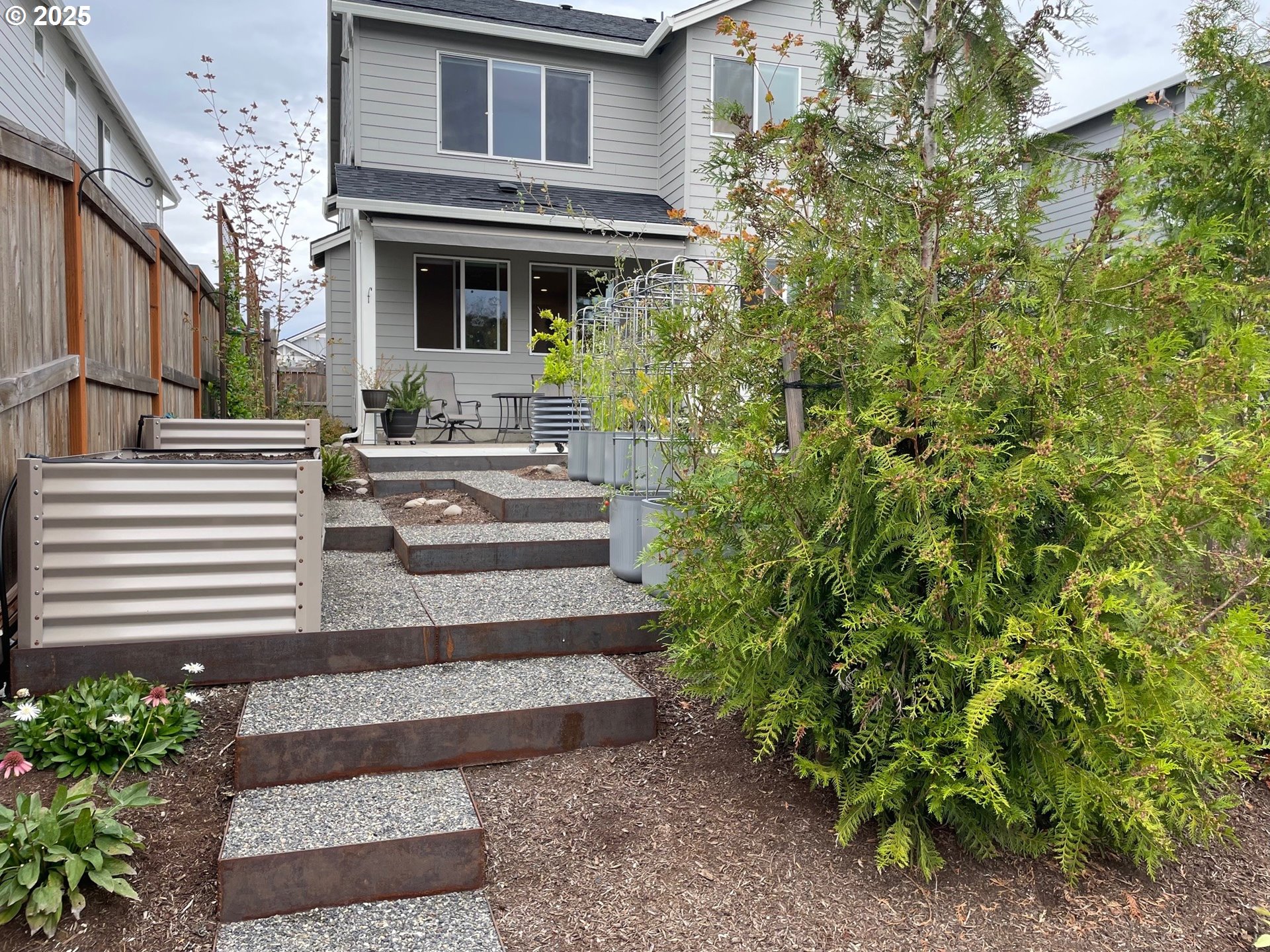 Sherwood, Oregon 97140, United States, 5 Bedrooms Bedrooms, ,3 BathroomsBathrooms,Residential,Active,220432