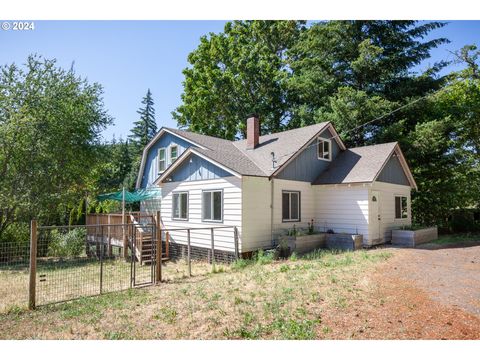 A home in Hood River