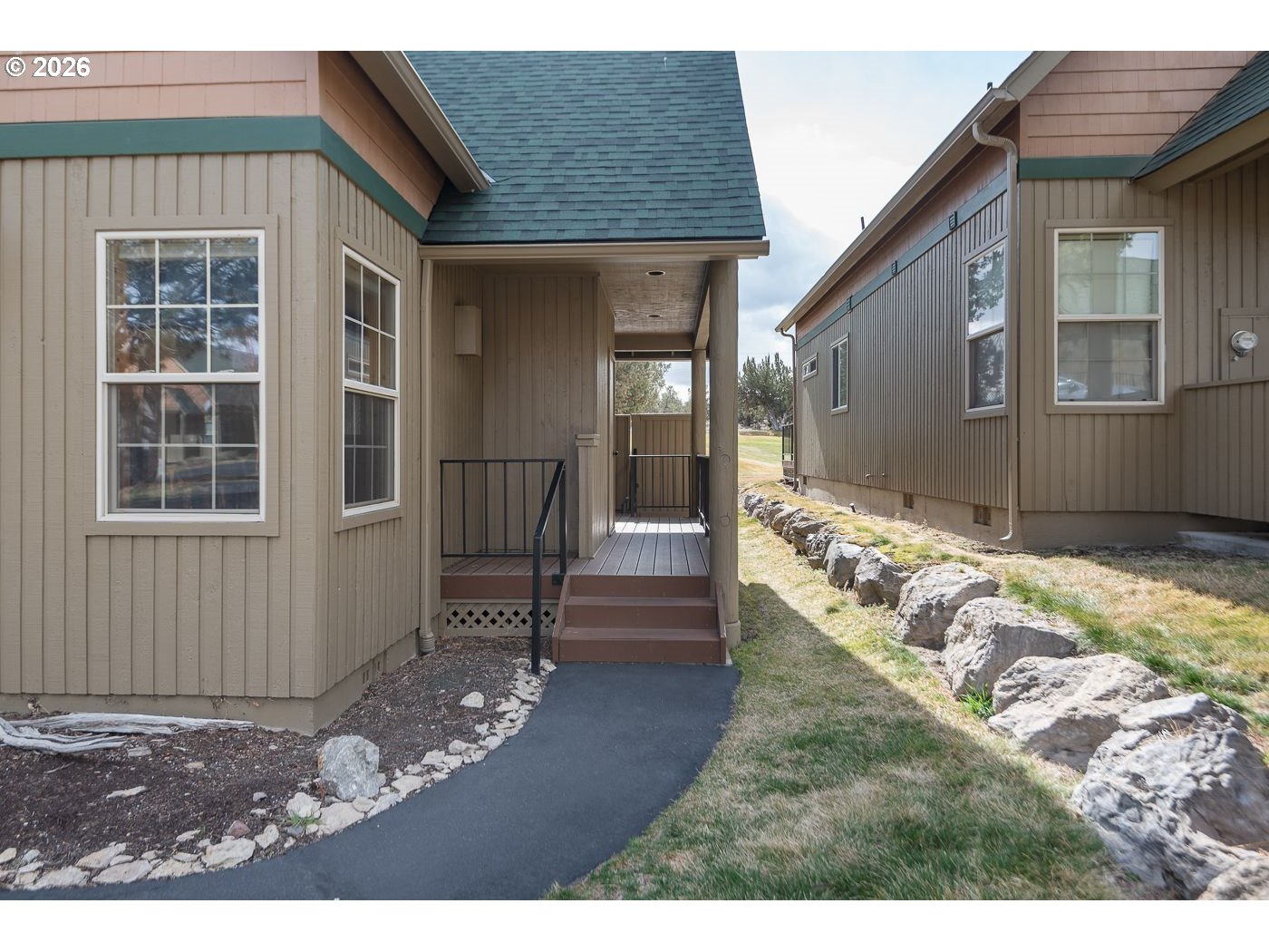 8968 CLIFF SWALLOW DR