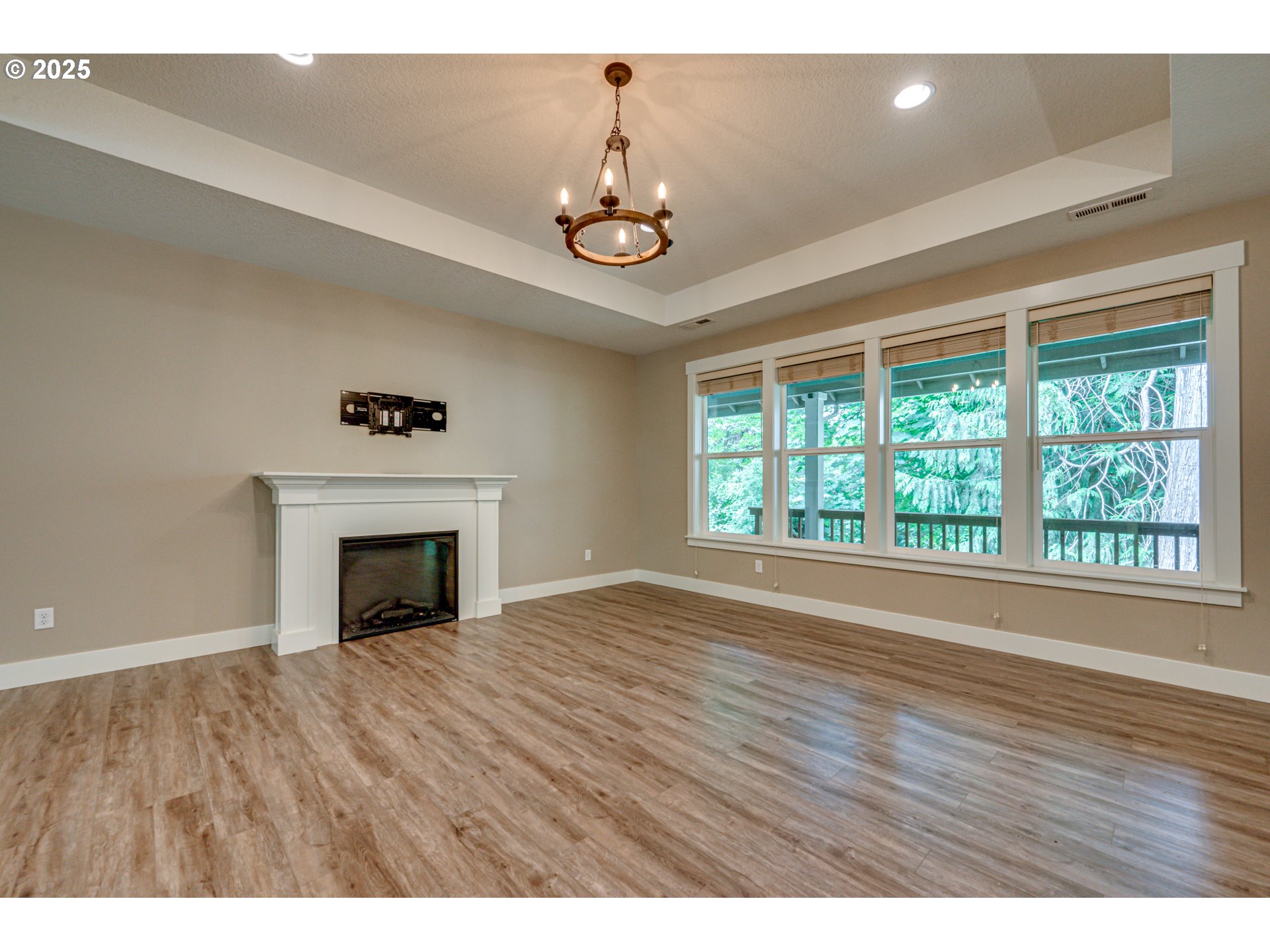 1429 COAL CREEK RD