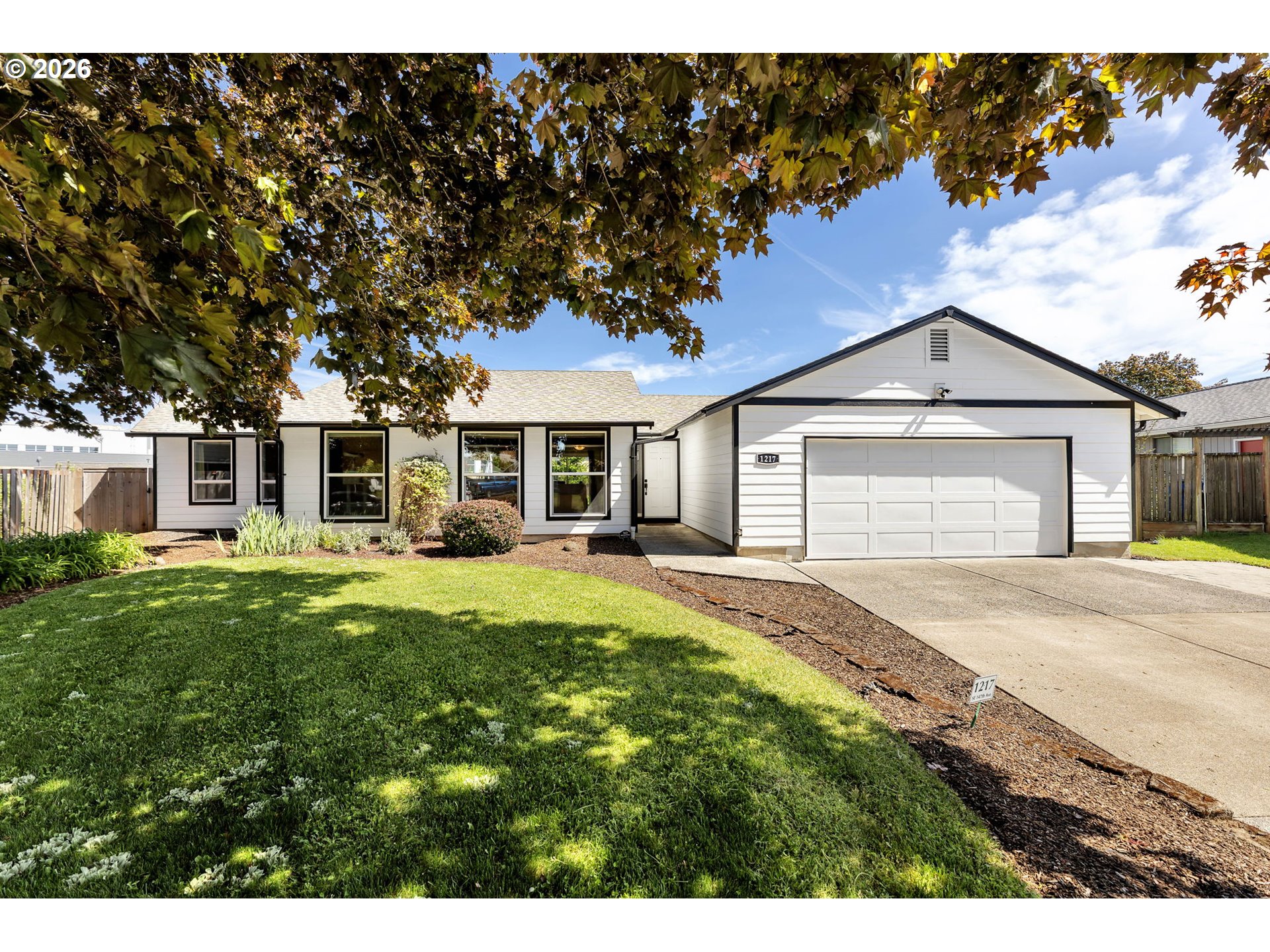 1217 SE 147TH AVE