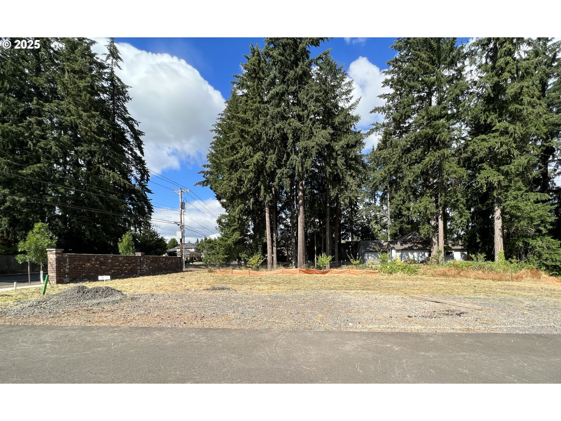 10609 SW HAZELBROOK RD