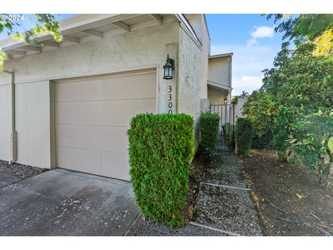 A home in Gresham