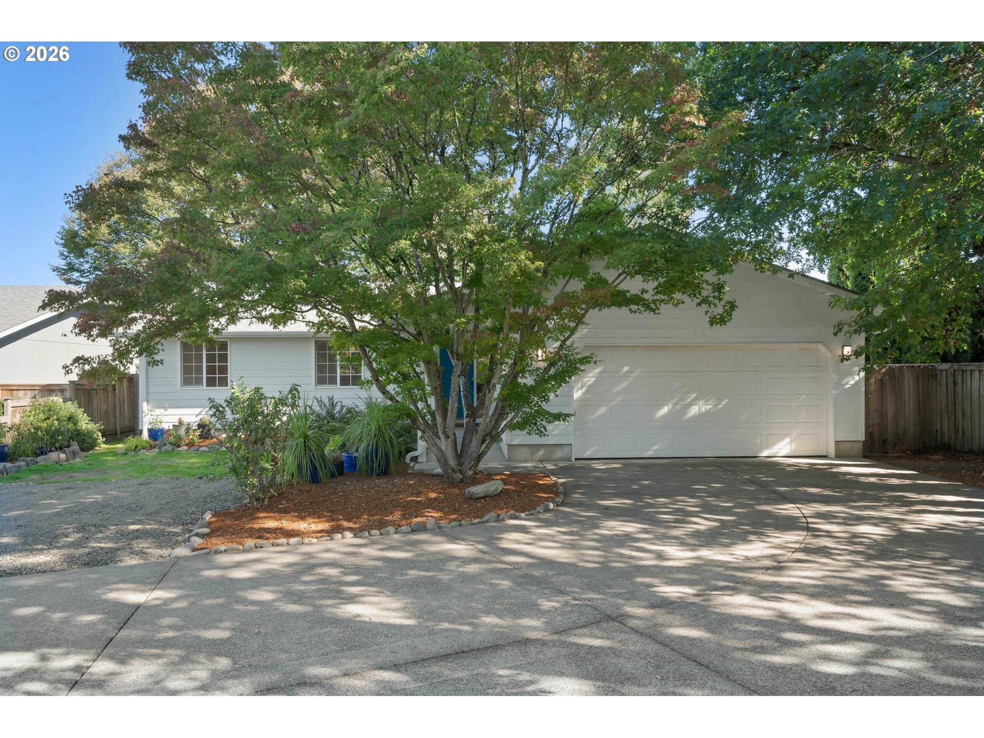 1315 ARCADIA DR
